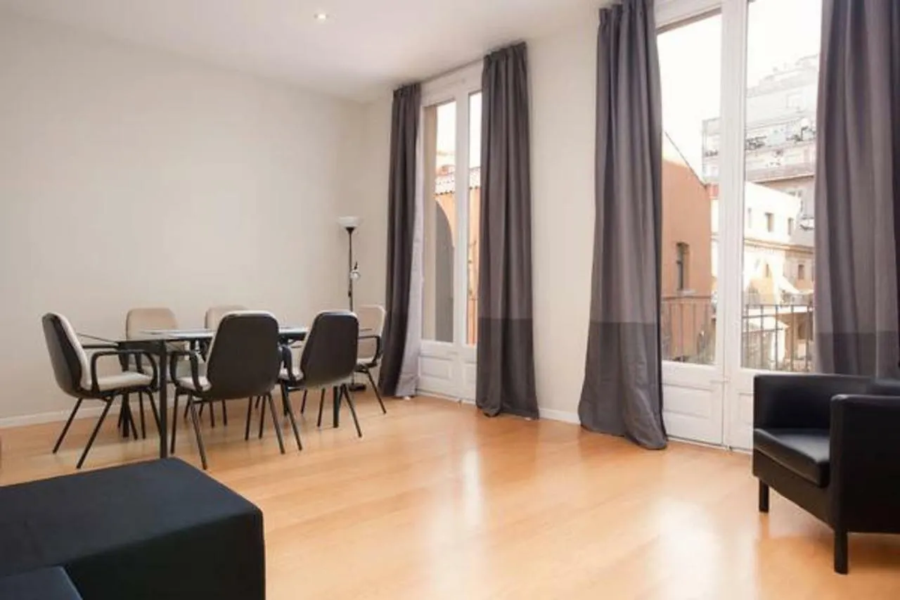 Modern Quiet Flat With A Large Balcony Lägenhet Barcelona